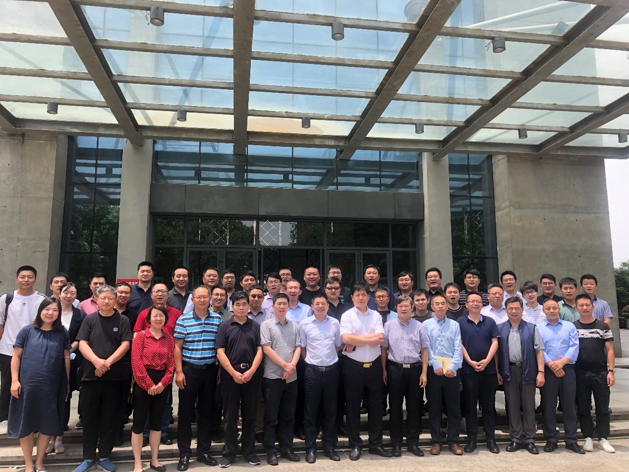 必赢bwin线路检测中心第十六次营销工作会议合影